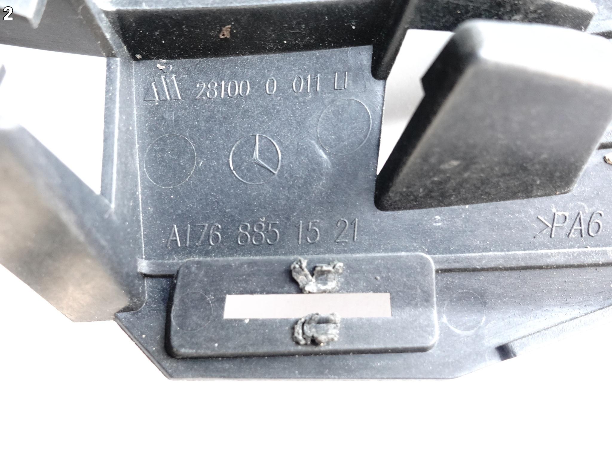 MERCEDES A-KLASA W176 AMG 12-15 ŚLIZG UCHWYT ZDERZAKA LEWY PRZÓD MERCEDES A-KLASA W176 AMG 12-15 ŚLIZG UCHWYT ZDERZAKA LEWY PRZÓD - obrazek 3