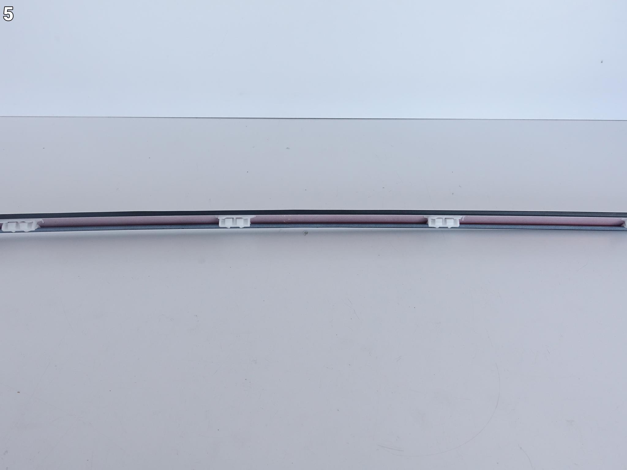 BMW 2 F45 14-22 LISTWA USZCZELKA DACHOWA PRAWA BMW 2 F45 14-22 LISTWA USZCZELKA DACHOWA PRAWA - obrazek 6
