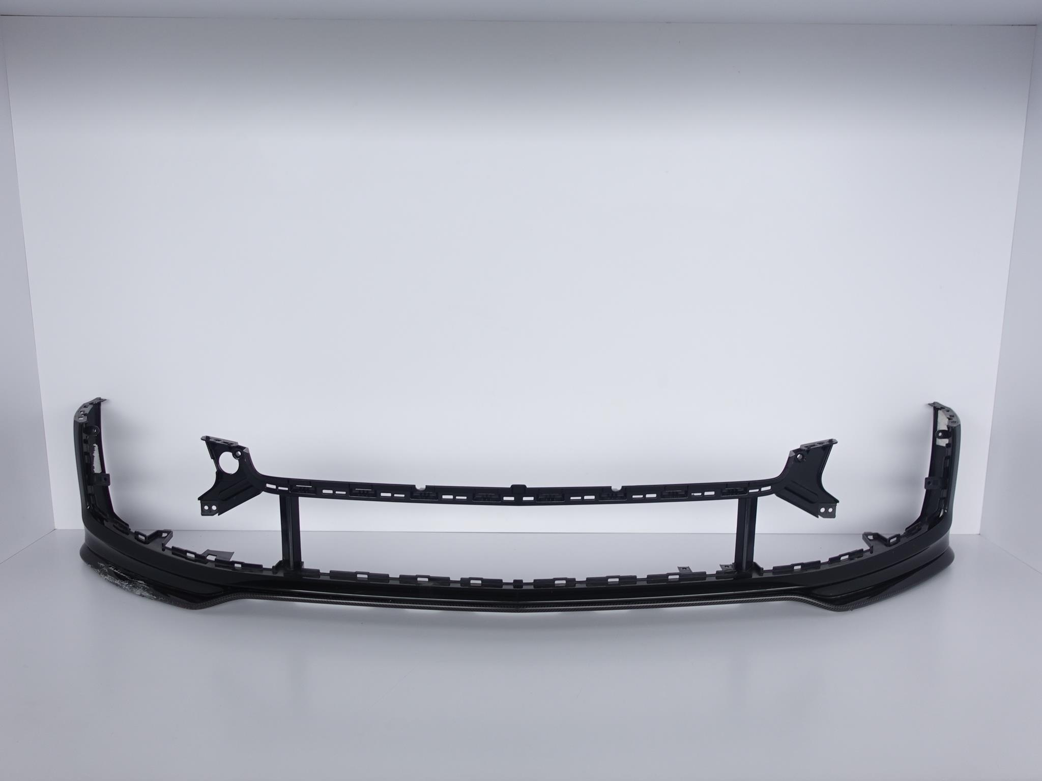 BENTLEY 3SE FLYING SPUR 19- ZDERZAK SPOILER CARBON BENTLEY 3SE FLYING SPUR 19- ZDERZAK SPOILER CARBON