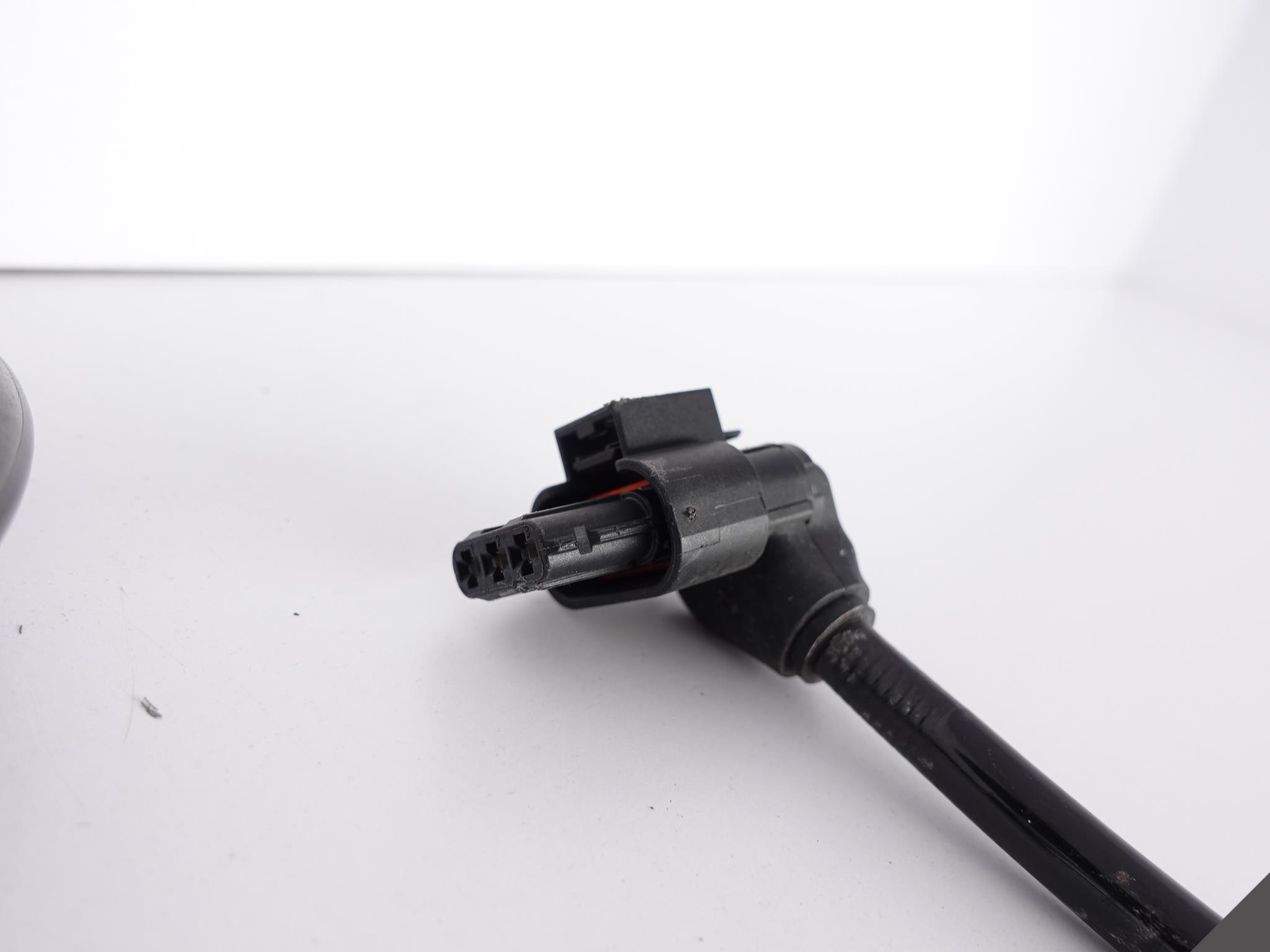 GLE C292 ML W166 GLS HAMULEC ELEKTRYCZNY PRZEWÓD GLE C292 ML W166 GLS HAMULEC ELEKTRYCZNY PRZEWÓD - obrazek 3