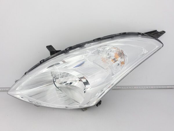SUZUKI SWIFT MK7 IV 4 10-17 LAMPA ZWYKŁA HALOGEN LEWA PRZÓD EUROPA B.ŁADNA SUZUKI SWIFT MK7 IV 4 10-17 LAMPA ZWYKŁA HALOGEN LEWA PRZÓD EUROPA B.ŁADNA