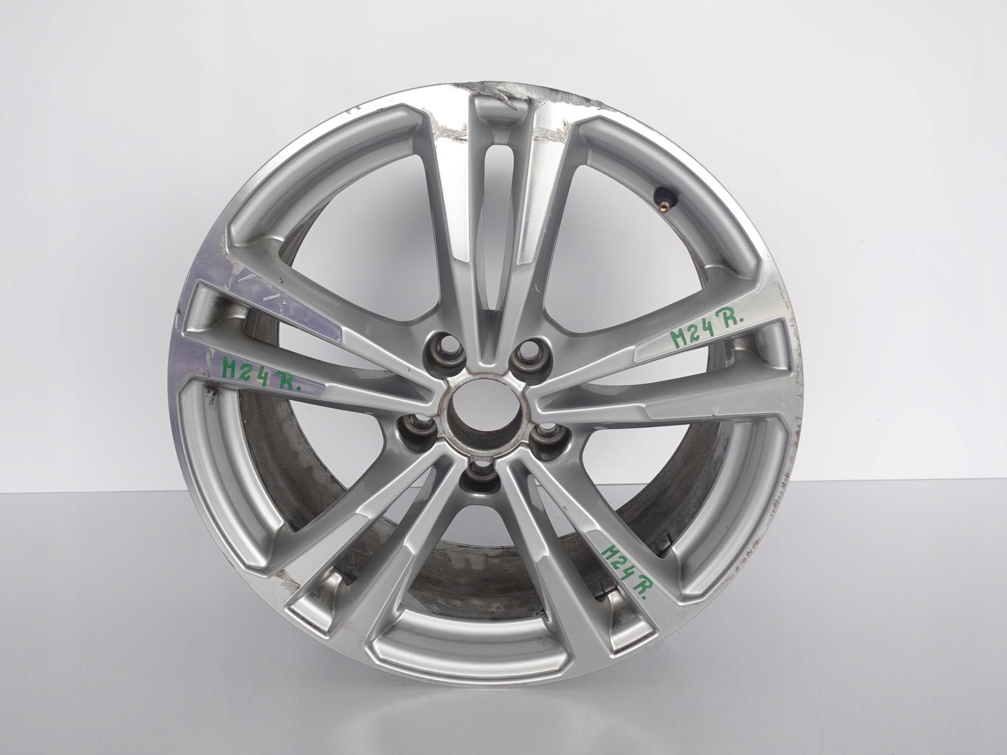 AUDI A3 S3 8V0 FELGA 7,5X18 ET51 5X112 AUDI A3 S3 8V0 FELGA 7,5X18 ET51 5X112