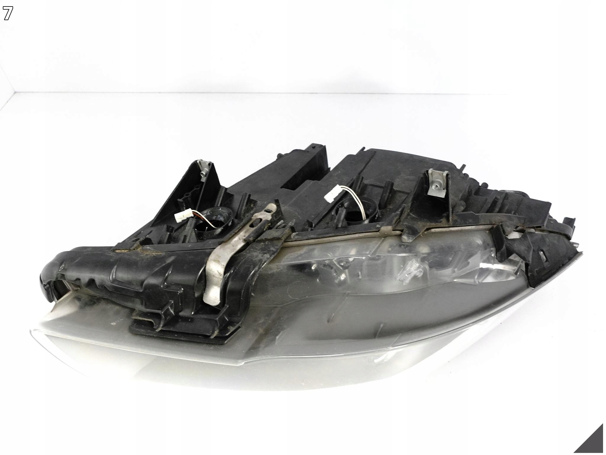 BMW 5 F10 F11 VFL 10-13 LAMPA XENON+LED NIESKRĘTNA PRAWA PRZÓD EUROPA BMW 5 F10 F11 VFL 10-13 LAMPA XENON+LED NIESKRĘTNA PRAWA PRZÓD EUROPA - obrazek 8