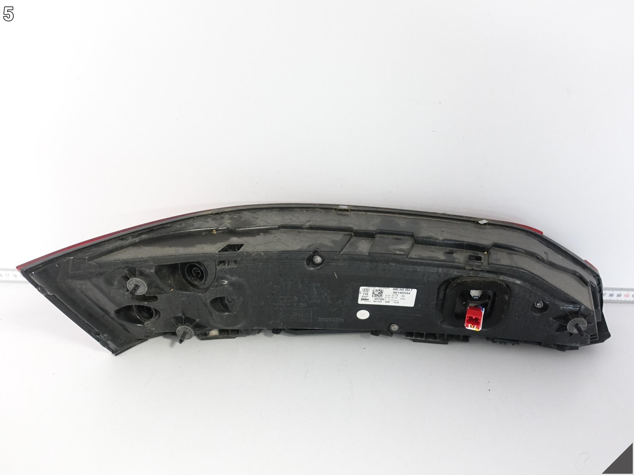 AUDI Q7 SQ7 II 4M0 LIFT 19-24 LAMPA LED PRAWA TYŁ EUROPA LISTWA USZKODZONA AUDI Q7 SQ7 II 4M0 LIFT 19-24 LAMPA LED PRAWA TYŁ EUROPA LISTWA USZKODZONA - obrazek 6