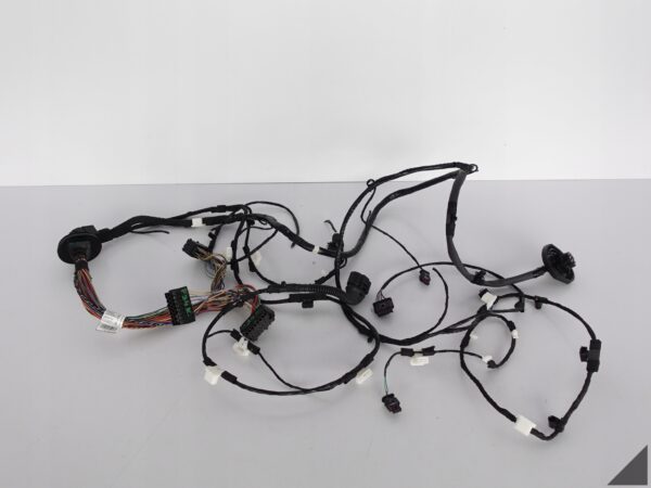 BMW X1 F48 LCI 15-22 ZDERZAK WIĄZKA INSTALACJA TYŁ BMW X1 F48 LCI 15-22 ZDERZAK WIĄZKA INSTALACJA TYŁ