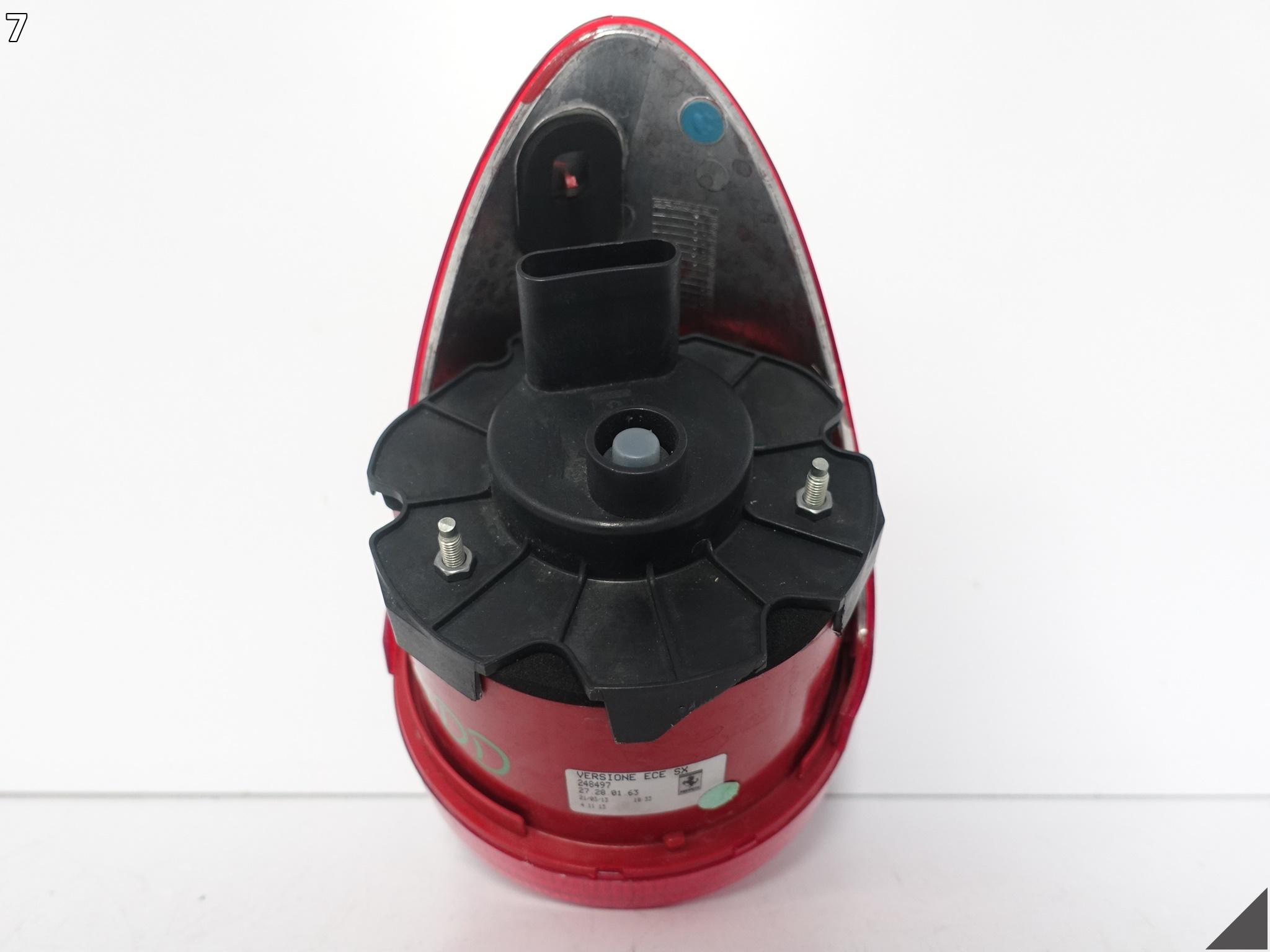 FERRARI 458 ITALIA F142 09-15 LAMPA LED LEWA TYŁ 248497 EUROPA FERRARI 458 ITALIA F142 09-15 LAMPA LED LEWA TYŁ 248497 EUROPA - obrazek 8