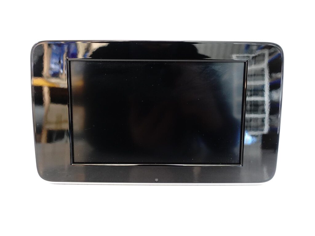 MERCEDES C-KLASA W205 GLC X253 EKRAN WYŚWIETLACZ MONITOR LCD MMI NAVI MERCEDES C-KLASA W205 GLC X253 EKRAN WYŚWIETLACZ MONITOR LCD MMI NAVI