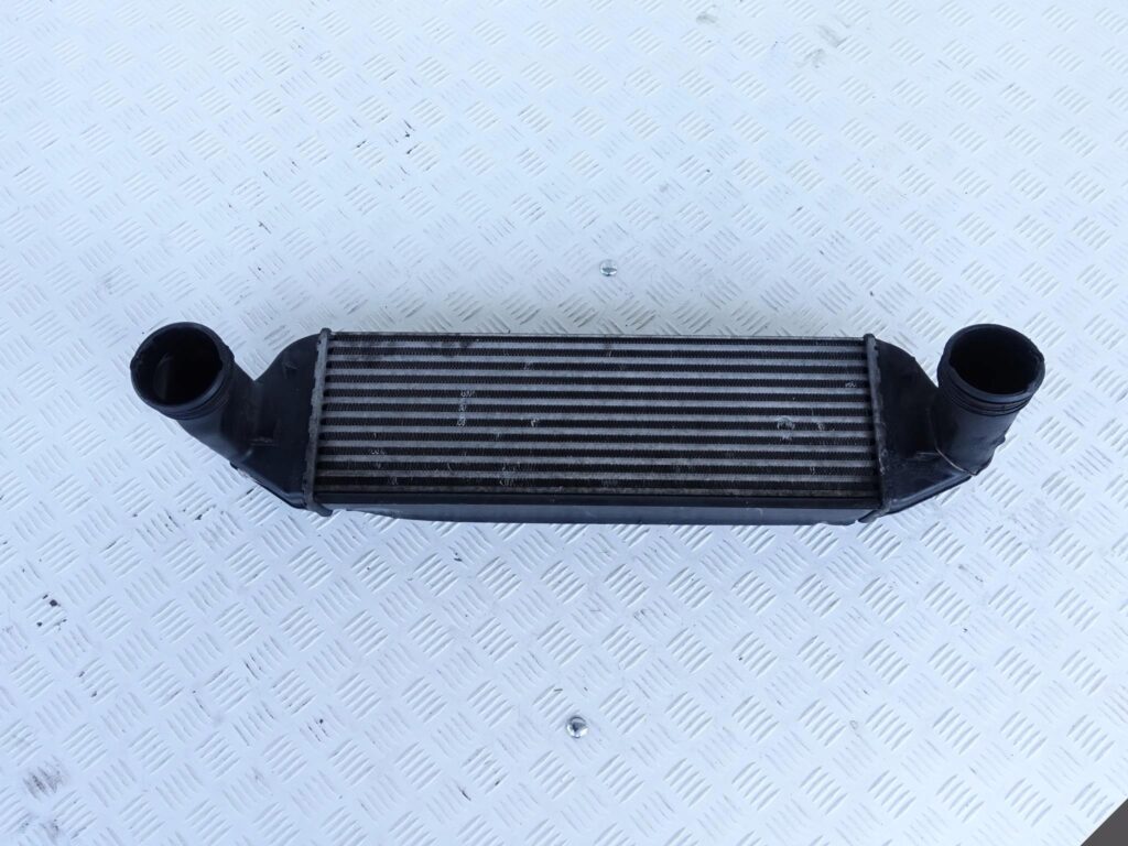 BMW X3 E83 LIFT LCI 30sd INTERCOOLER BMW X3 E83 LIFT LCI 30sd INTERCOOLER