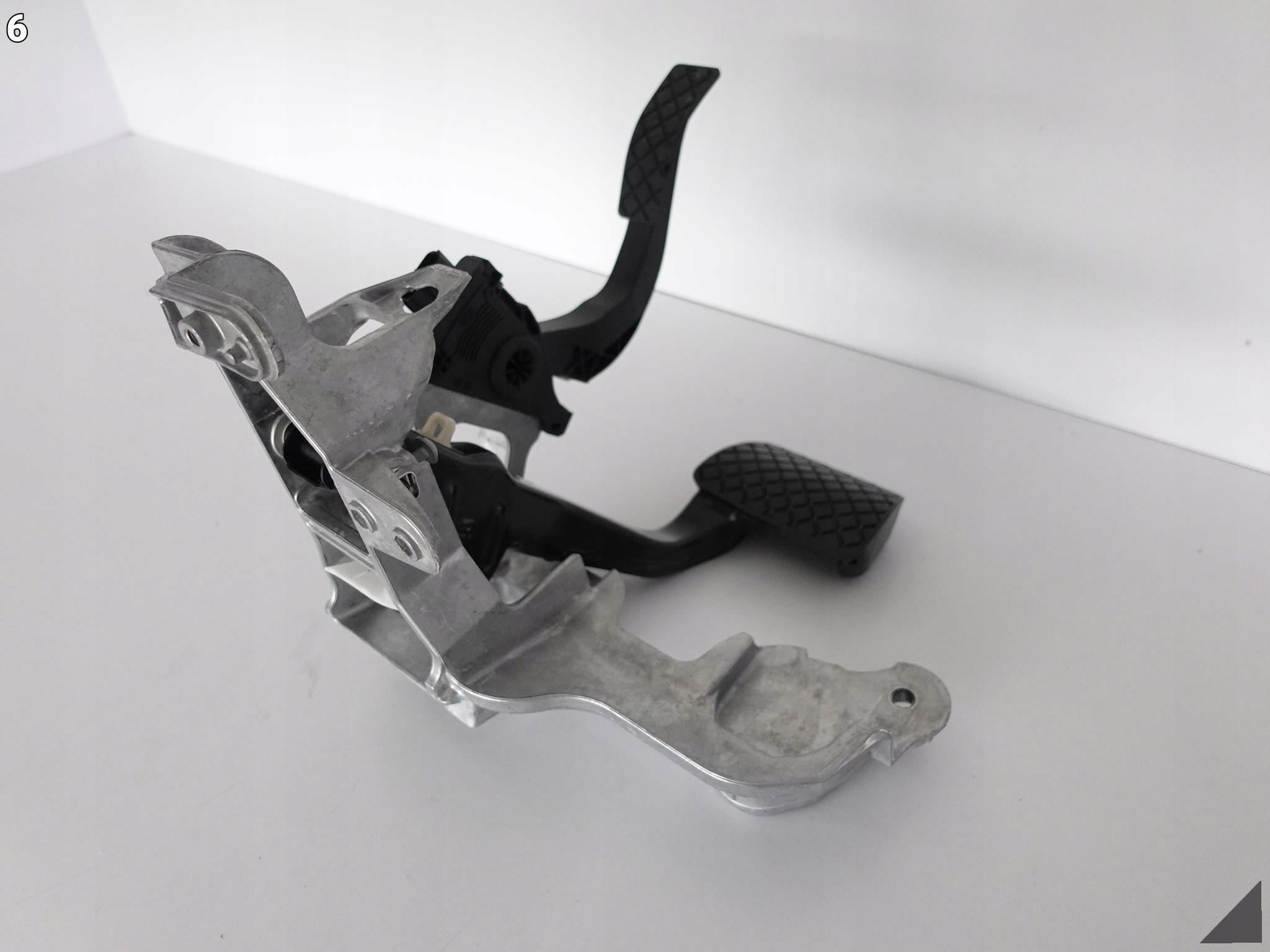 AUDI A7 4G8 A6 4G0 C7 LIFT A8 4H0 PEDAŁY AUTOMAT HAMULEC GAZ AUDI A7 4G8 A6 4G0 C7 LIFT A8 4H0 PEDAŁY AUTOMAT HAMULEC GAZ - obrazek 7