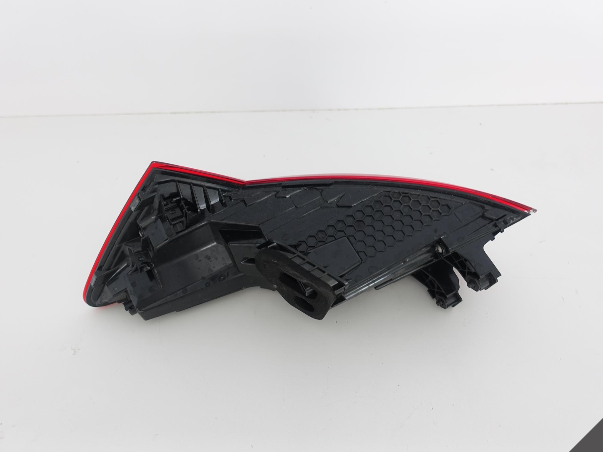 SKODA KODIAQ GT COUPE LAMPA LED CRYSTAL LIGHTING L SKODA KODIAQ GT COUPE LAMPA LED CRYSTAL LIGHTING L - obrazek 8