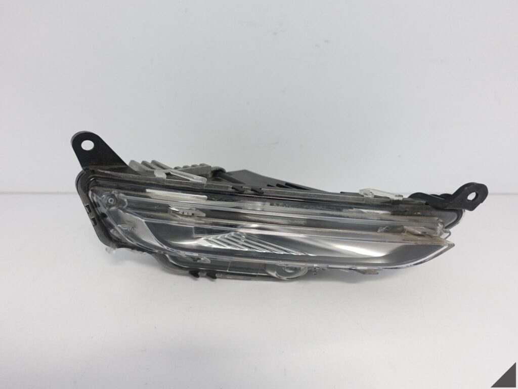 RANGE ROVER EVOQUE 2 L551 18- LAMPA HALOGEN LED PRZECIWMGIELNA PRAWY PRZÓD