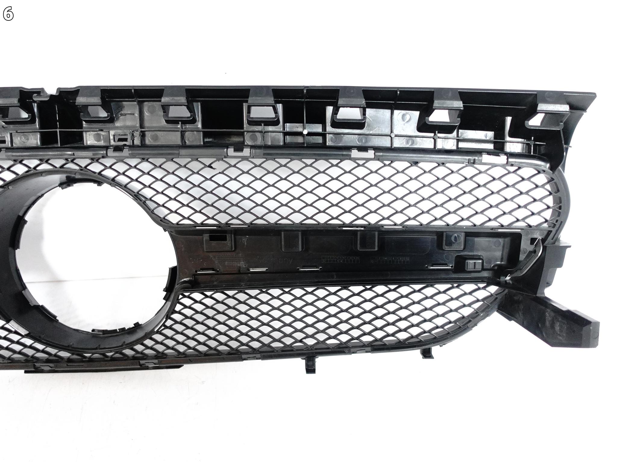 MERCEDES CLA C117 LIFT 45 CLA45 AMG 16-19 GRILL ATRAPA W ZDERZAK PRZÓD MERCEDES CLA C117 LIFT 45 CLA45 AMG 16-19 GRILL ATRAPA W ZDERZAK PRZÓD - obrazek 7