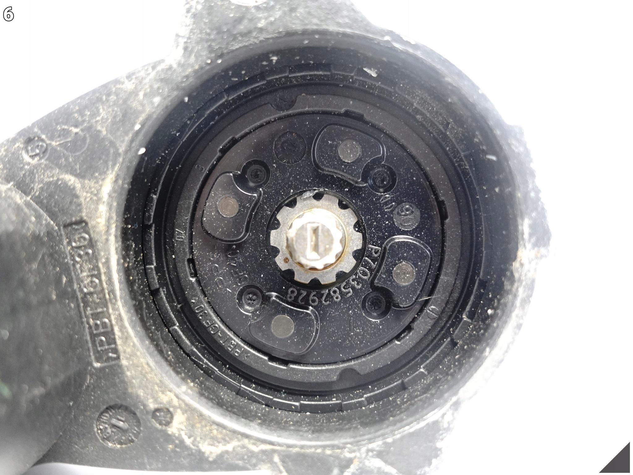 AUDI A8 S8 4H0 D4 LIFT 13-17 SILNIK ZACISK HAMULCA RĘCZNEGO LEWY *110KM* AUDI A8 S8 4H0 D4 LIFT 13-17 SILNIK ZACISK HAMULCA RĘCZNEGO LEWY *110KM* - obrazek 7