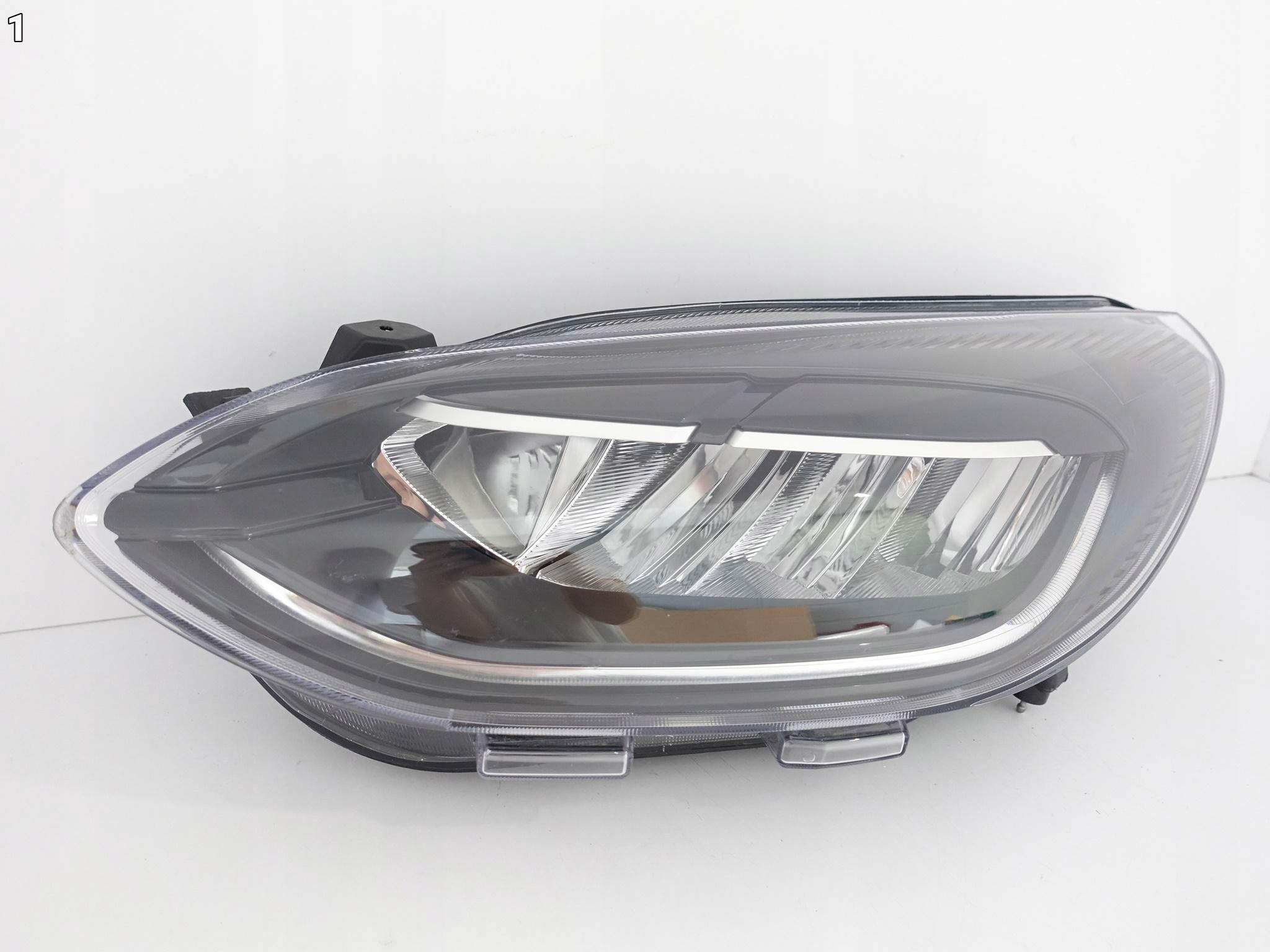 FORD FIESTA MK8 VIII VII LIFT 21-23 LAMPA LEWA FULL LED MID EU FORD FIESTA MK8 VIII VII LIFT 21-23 LAMPA LEWA FULL LED MID EU - obrazek 2