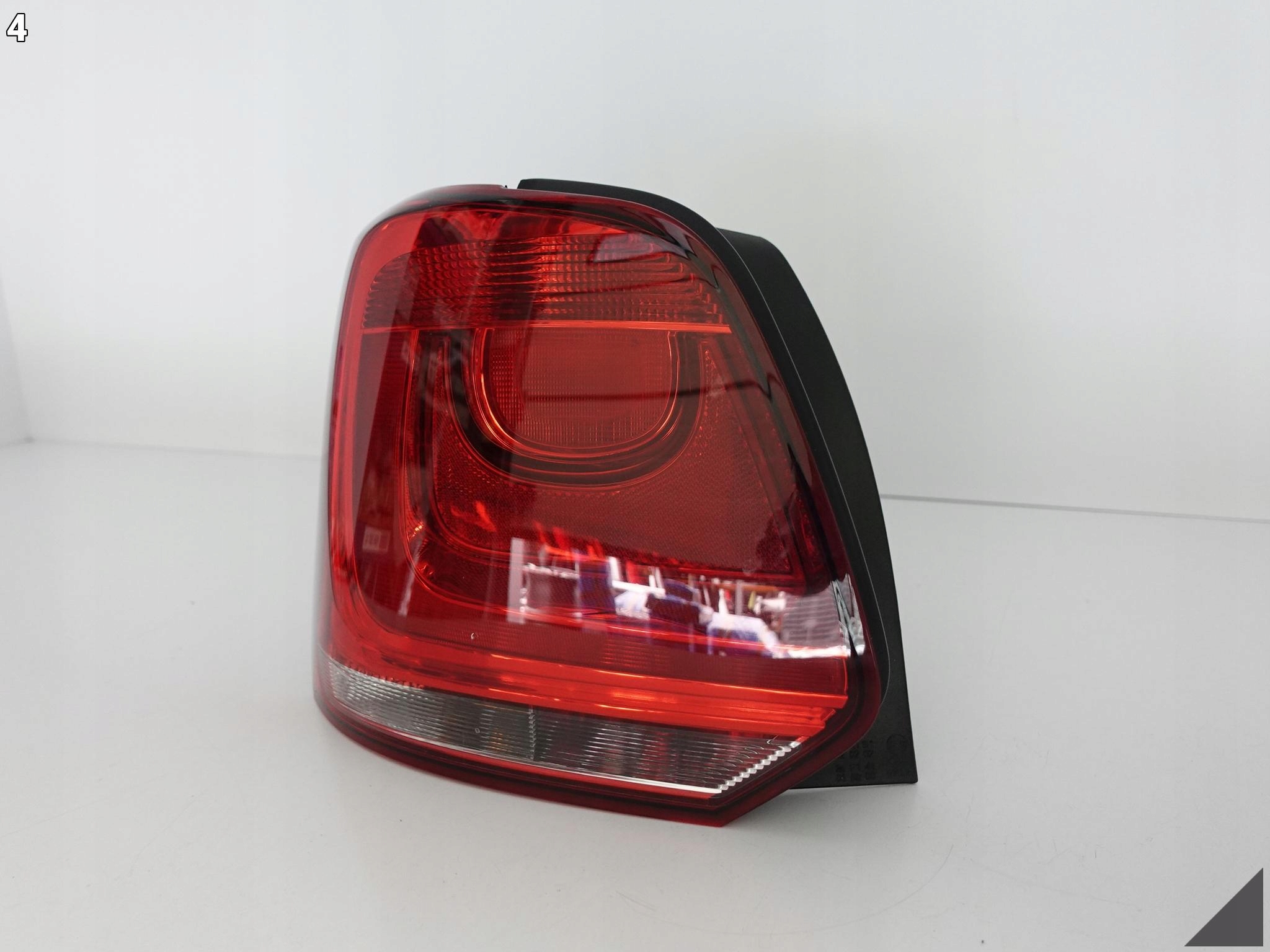 VW POLO V 5 6R0 09-14 LAMPA LEWA TYŁ EUROPA VW POLO V 5 6R0 09-14 LAMPA LEWA TYŁ EUROPA - obrazek 5