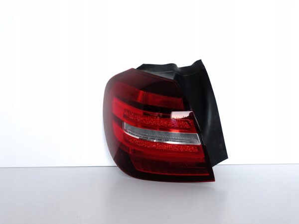 MERCEDES GLA X156 17-19 LIFT MOPF LAMPA LED LEWA TYŁ EU MERCEDES GLA X156 17-19 LIFT MOPF LAMPA LED LEWA TYŁ EU