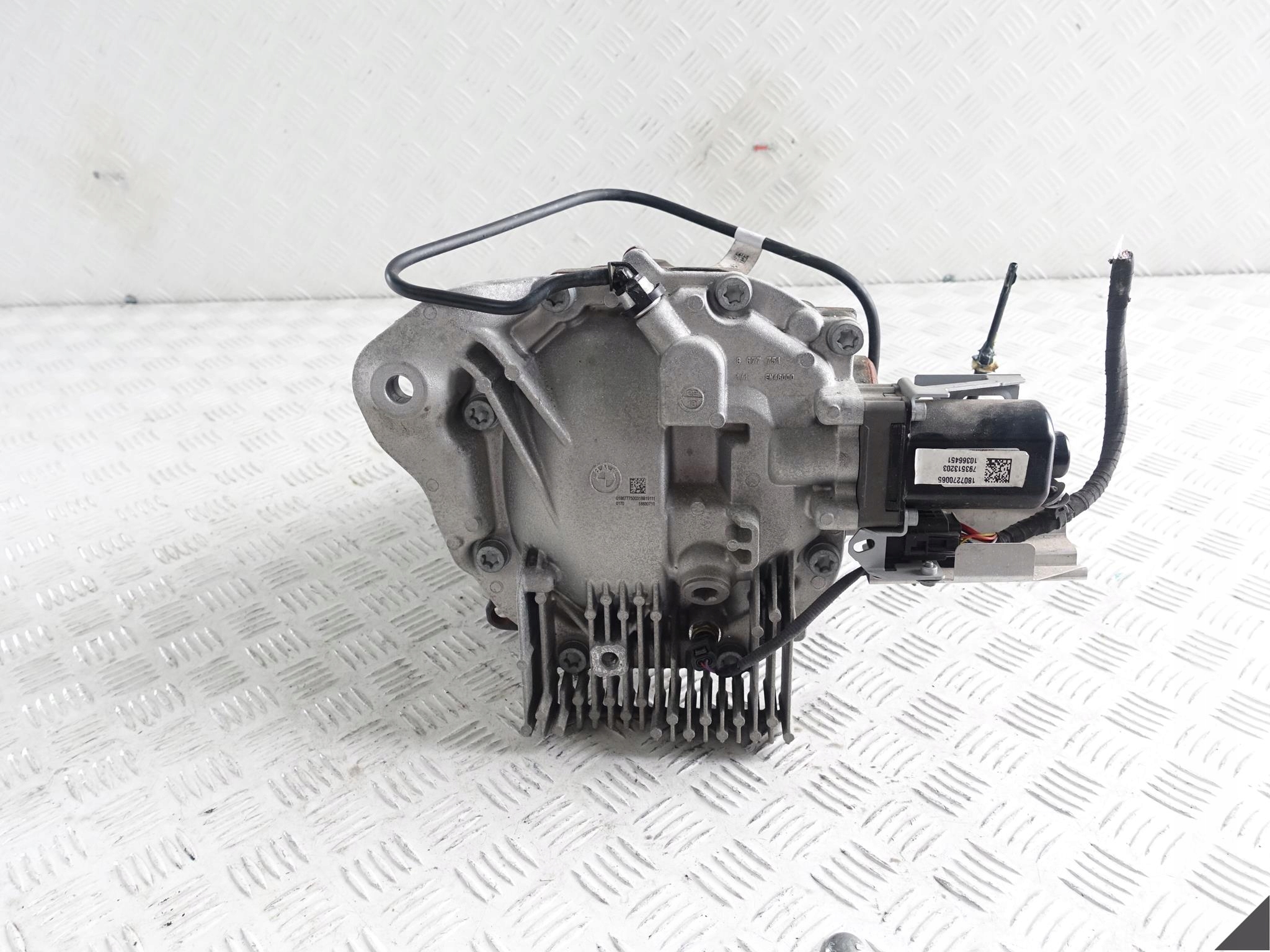 BMW X6 G06 X5 30DX X-DRIVE REDUKTOR DYFER 2.93 BMW X6 G06 X5 30DX X-DRIVE REDUKTOR DYFER 2.93 - obrazek 3