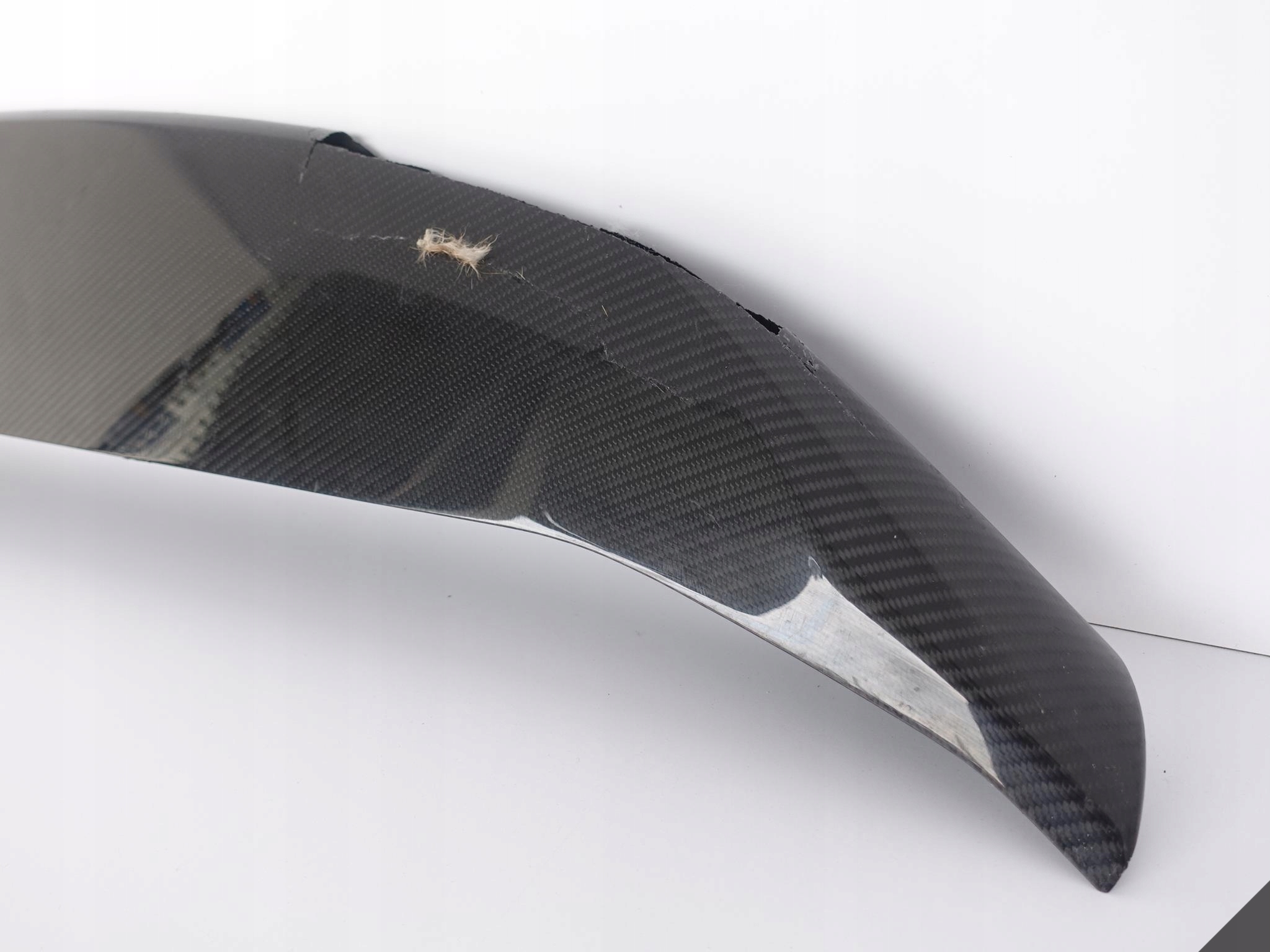 MASERATI LEVANTE TROFEO GTS LIFT CARBON SPOILER MASERATI LEVANTE TROFEO GTS LIFT CARBON SPOILER - obrazek 7