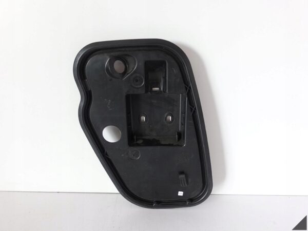 SKODA OCTAVIA 3 III 5E1 5E0 12-20 OSŁONA ZAŚLEPKA DRZWI LEWA 5E0837915F SKODA OCTAVIA 3 III 5E1 5E0 12-20 OSŁONA ZAŚLEPKA DRZWI LEWA 5E0837915F