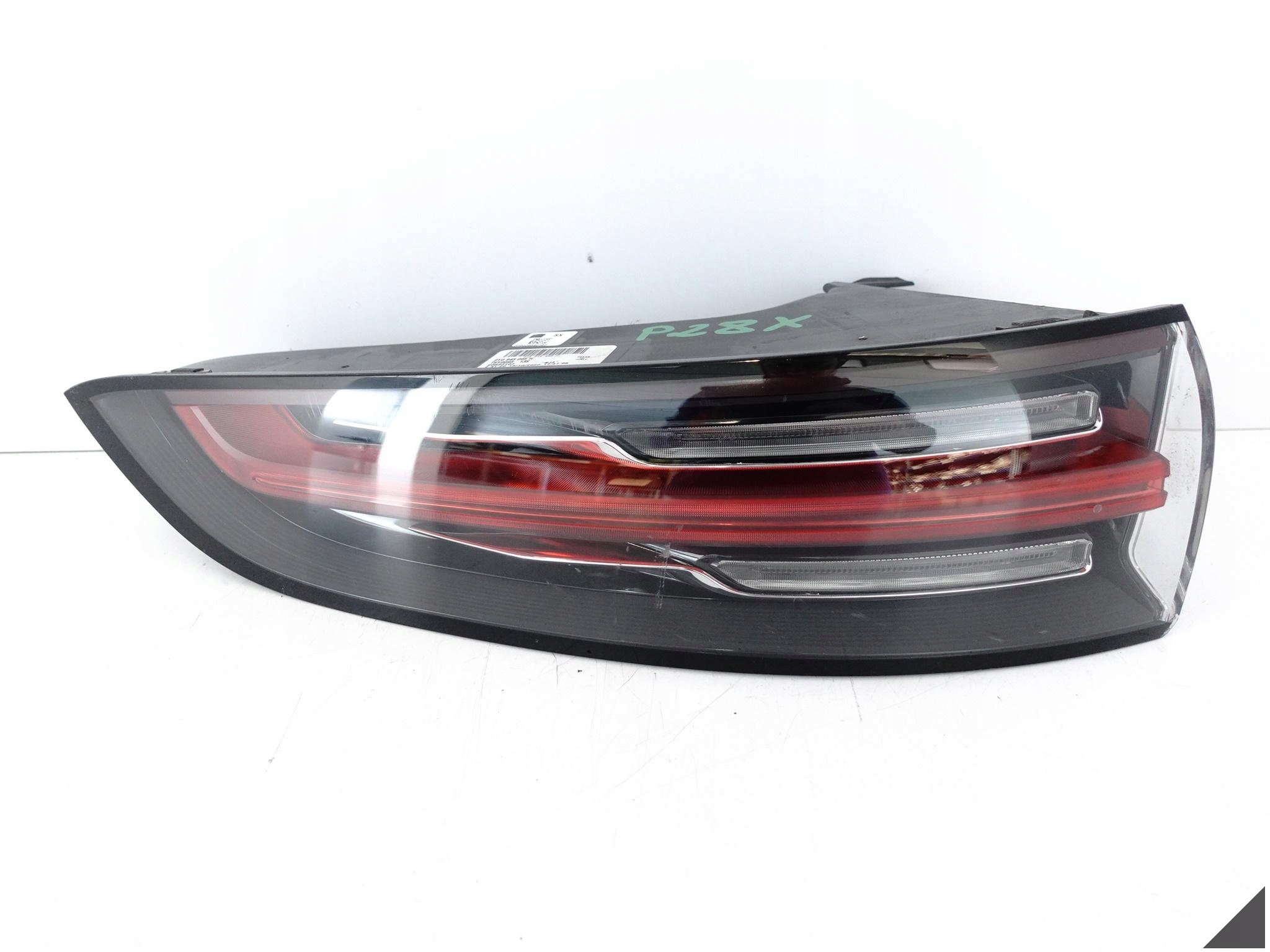 PORSCHE CAYENNE III E3 9Y0 18-23 LAMPA LED W BŁOTNIK LEWA TYŁ EUROPA PORSCHE CAYENNE III E3 9Y0 18-23 LAMPA LED W BŁOTNIK LEWA TYŁ EUROPA