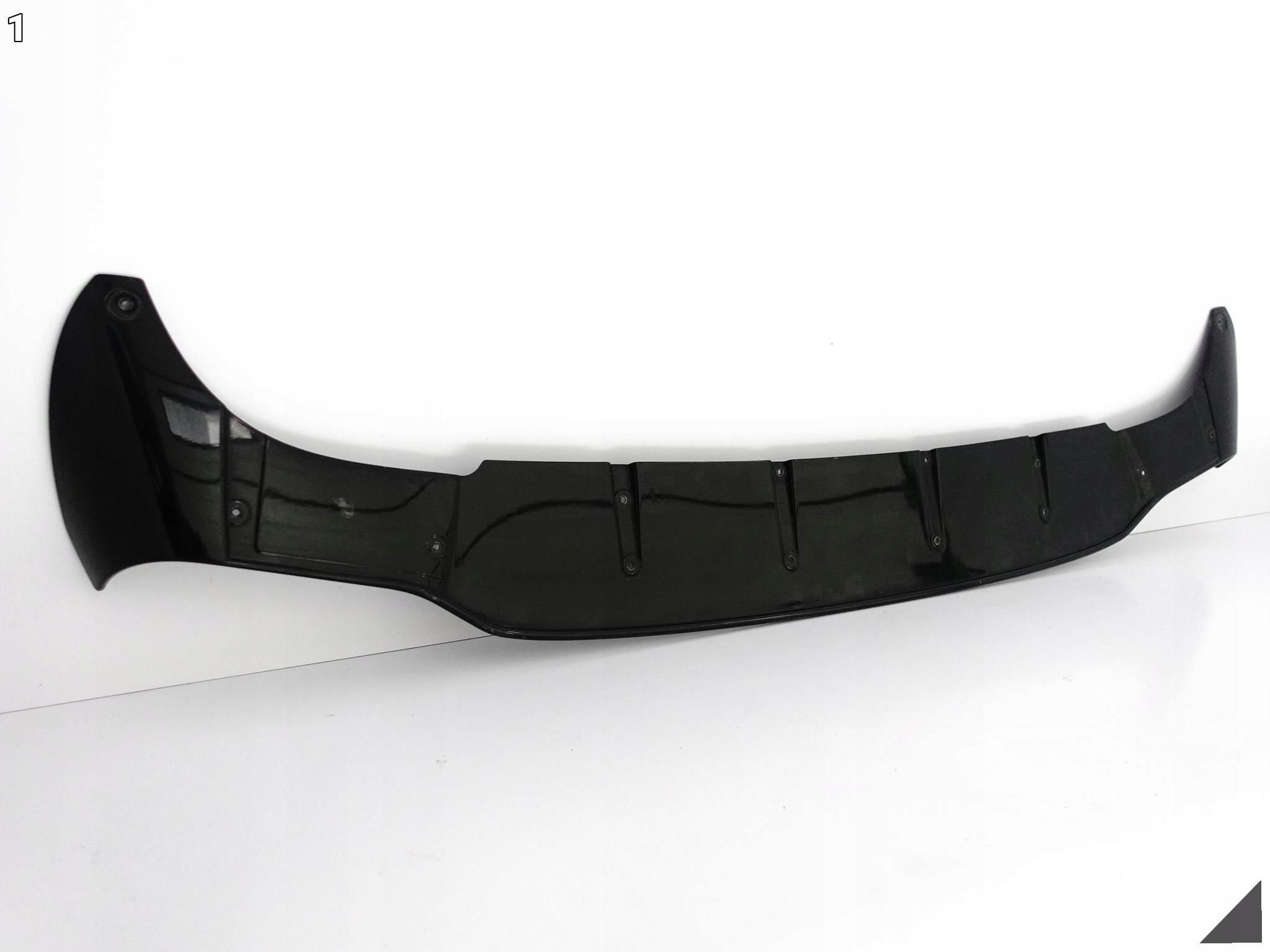 MERCEDES CLA CLA45 CLA35 X118 C118 AERO PERFORMANCE AMG LISTWA SPOILER TYŁ MERCEDES CLA CLA45 CLA35 X118 C118 AERO PERFORMANCE AMG LISTWA SPOILER TYŁ - obrazek 2