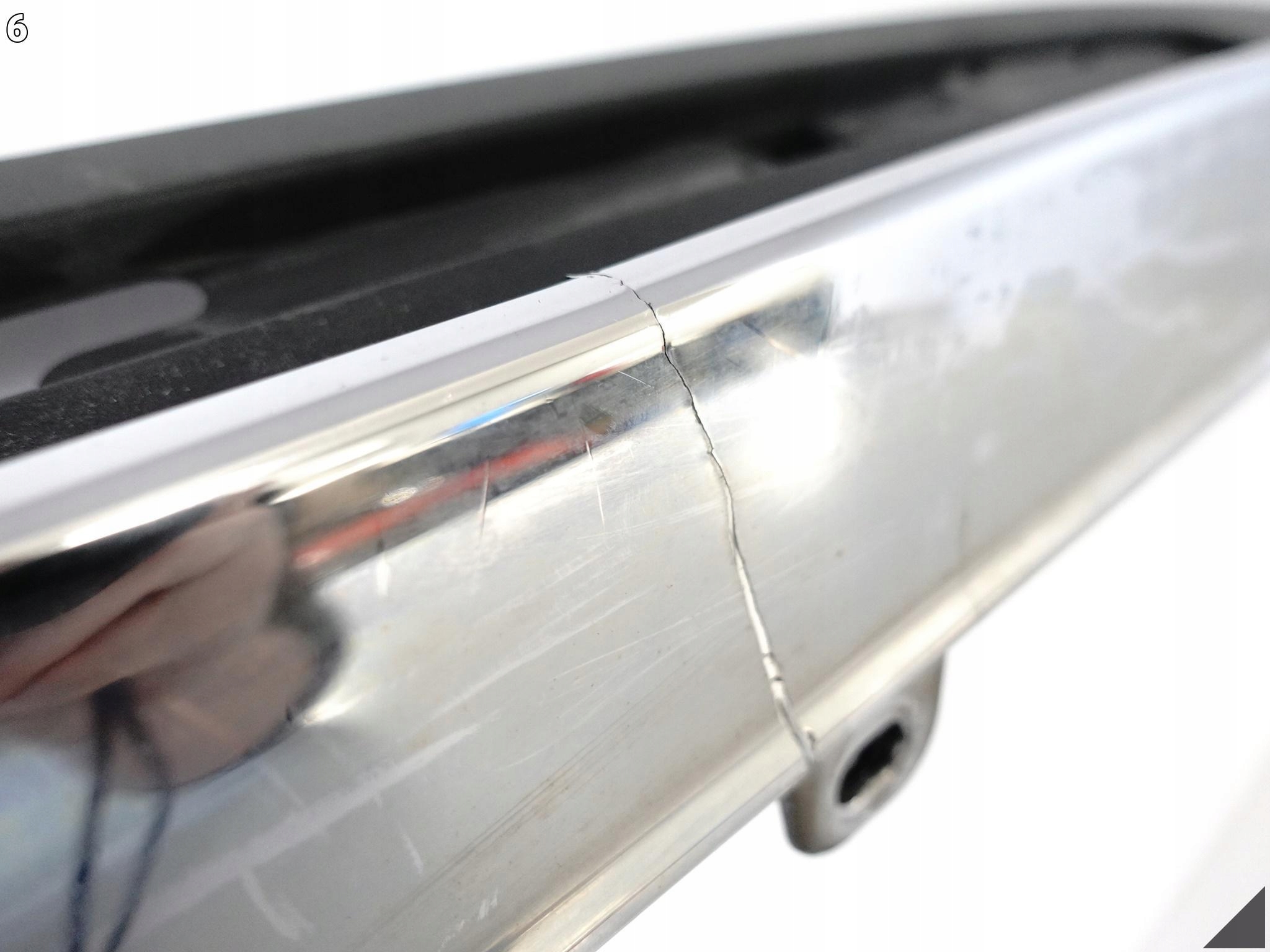 MERCEDES CLS X218 C218 AMG 10-14 ZDERZAK SPOILER DYFUZOR + CHROM LISTWA TYŁ MERCEDES CLS X218 C218 AMG 10-14 ZDERZAK SPOILER DYFUZOR + CHROM LISTWA TYŁ - obrazek 7