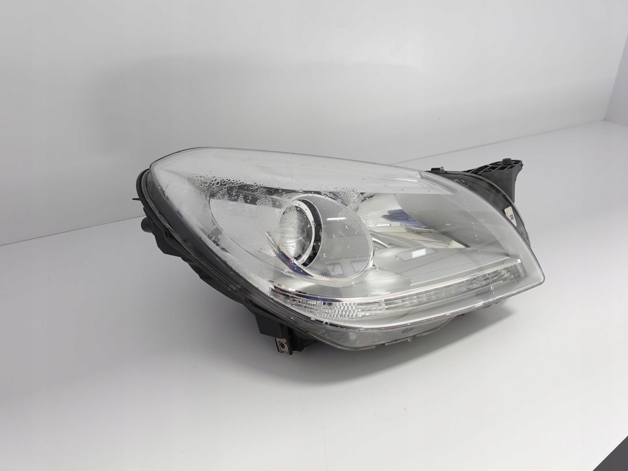 MERCEDES SLK R172 W172 11-15 LAMPA ZWYKŁA H7 EU R MERCEDES SLK R172 W172 11-15 LAMPA ZWYKŁA H7 EU R - obrazek 2