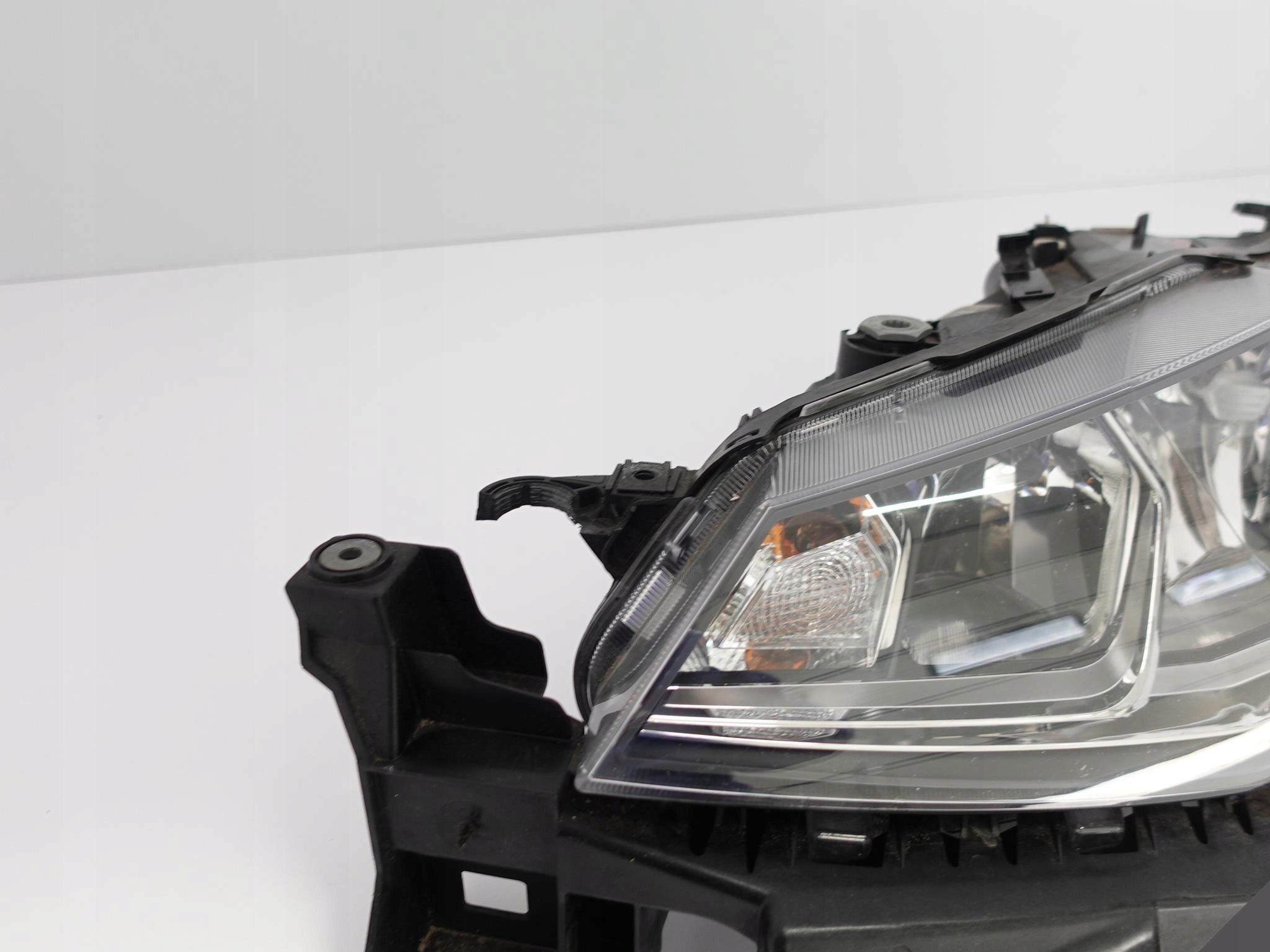 SEAT IBIZA V 5 6F1 ARONA 17- LAMPA+ŚLIZG ZWYKŁA H7 SEAT IBIZA V 5 6F1 ARONA 17- LAMPA+ŚLIZG ZWYKŁA H7 - obrazek 3