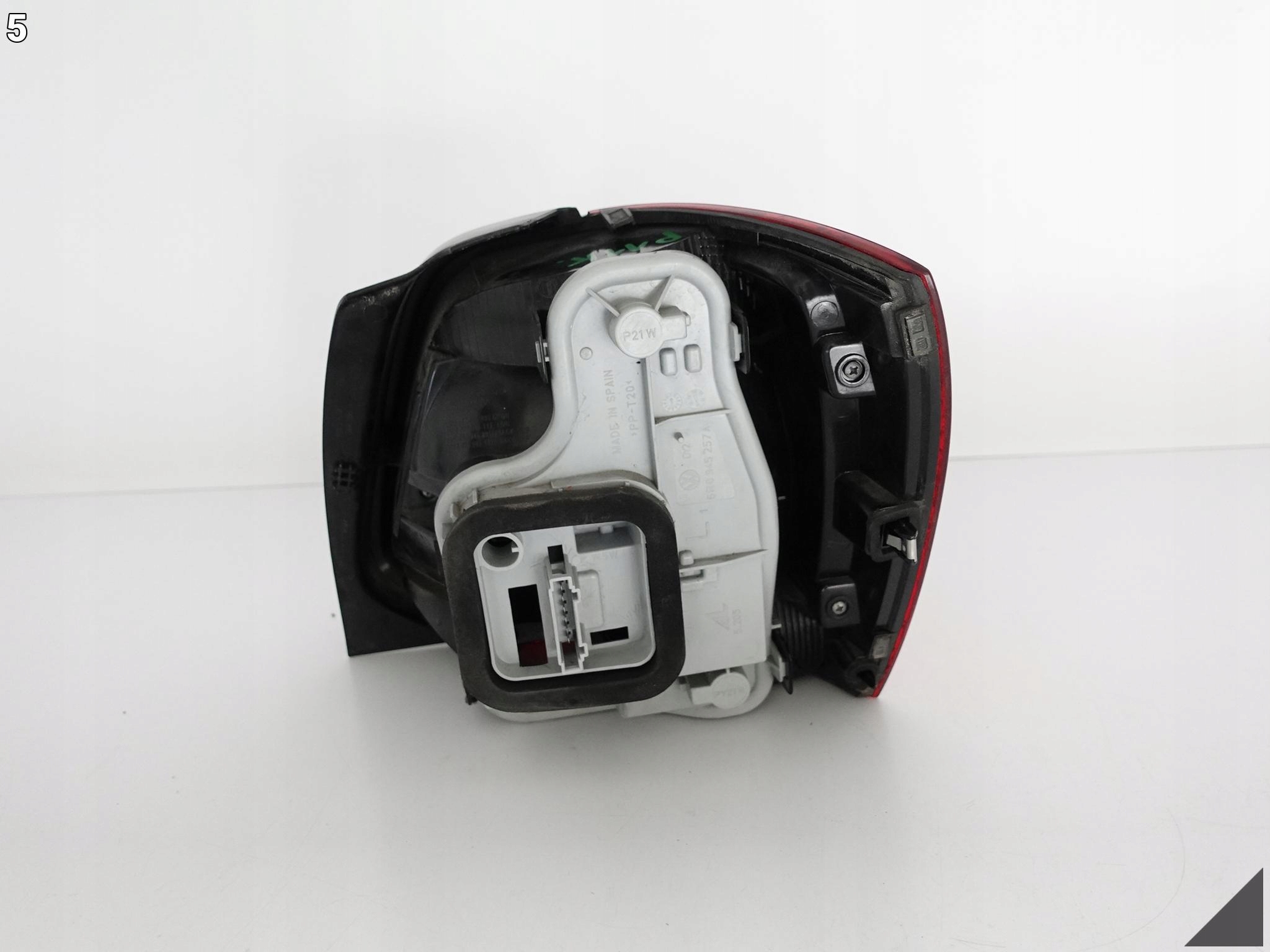 VW POLO V 5 6R0 09-14 LAMPA LEWA TYŁ EUROPA VW POLO V 5 6R0 09-14 LAMPA LEWA TYŁ EUROPA - obrazek 6