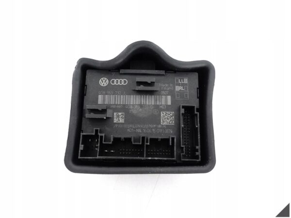 AUDI A6 S6 4G0 A7 S7 4G8 C7 LIFT 10-18 MODUŁ DRZWI PRAWYCH PRZÓD OSŁONA AUDI A6 S6 4G0 A7 S7 4G8 C7 LIFT 10-18 MODUŁ DRZWI PRAWYCH PRZÓD OSŁONA