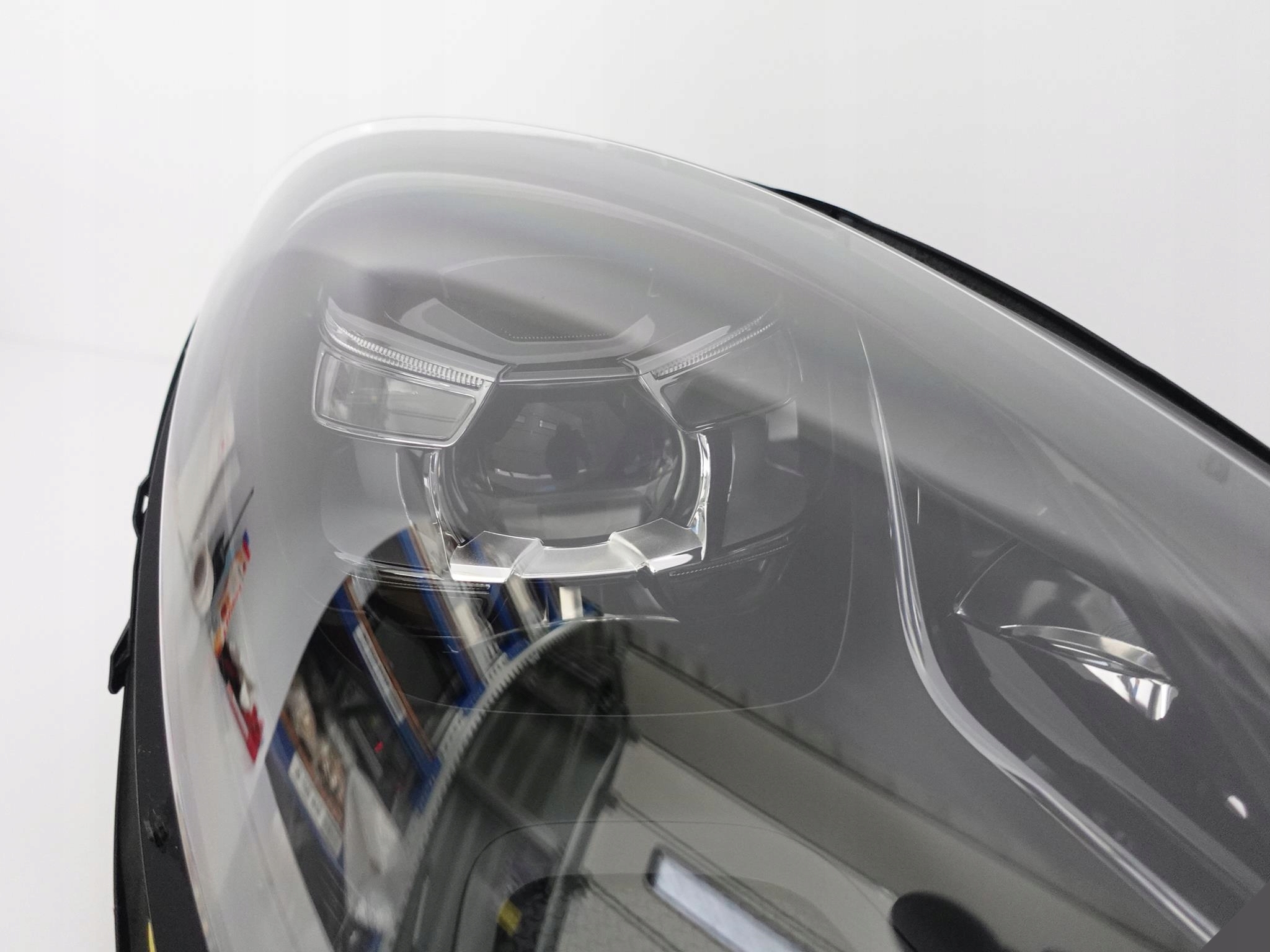 PORSCHE MACAN 95B LIFT 18- LAMPA FULL LED CIEMNA PRAWA PORSCHE MACAN 95B LIFT 18- LAMPA FULL LED CIEMNA PRAWA - obrazek 4