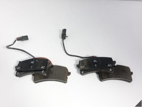AUDI RS7 4G8 RS6 4G0 C7 14-18 KLOCKI HAMULCOWE CERAMICZNE TYŁ R + L 340 KM