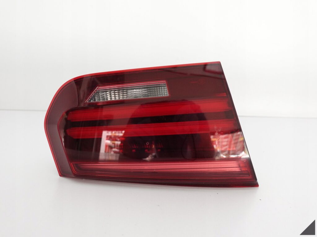 BMW 3 F30 F31 M3 F80 LCI LIFT 15-18 LED LAMPA LEWA BMW 3 F30 F31 M3 F80 LCI LIFT 15-18 LED LAMPA LEWA