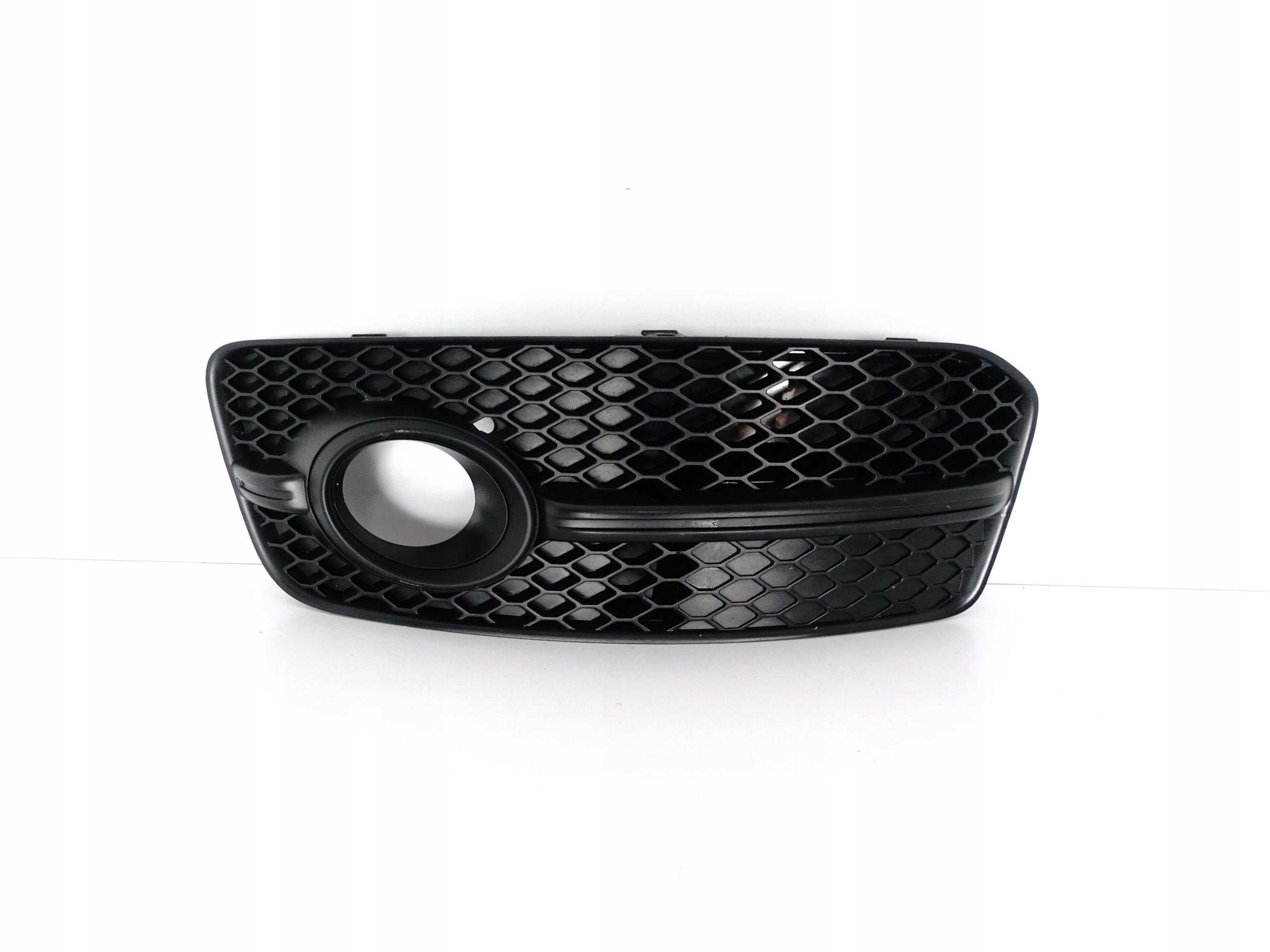 AUDI Q5 8R0 S-LINE 08-12 GRILL ATRAPA KRATKA LEWA W ZDERZAK BLACK AUDI Q5 8R0 S-LINE 08-12 GRILL ATRAPA KRATKA LEWA W ZDERZAK BLACK