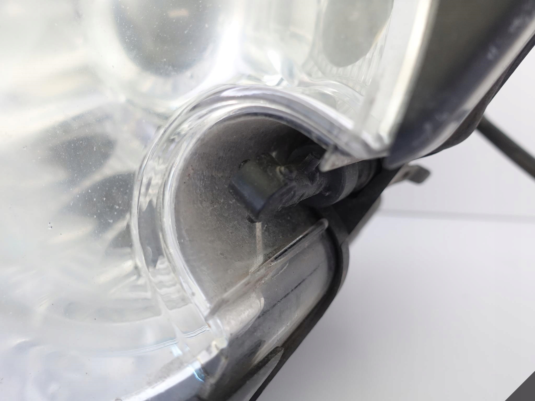 BENTLEY MULSANNE 3Y1 10- LAMPA XENON+LED LEWA EU BENTLEY MULSANNE 3Y1 10- LAMPA XENON+LED LEWA EU - obrazek 4