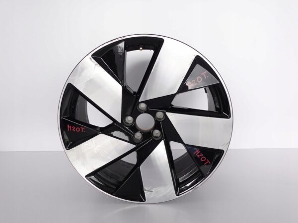 VOLVO XC40 FELGA 9JX20 ET58.5 5X108 VOLVO XC40 FELGA 9JX20 ET58.5 5X108