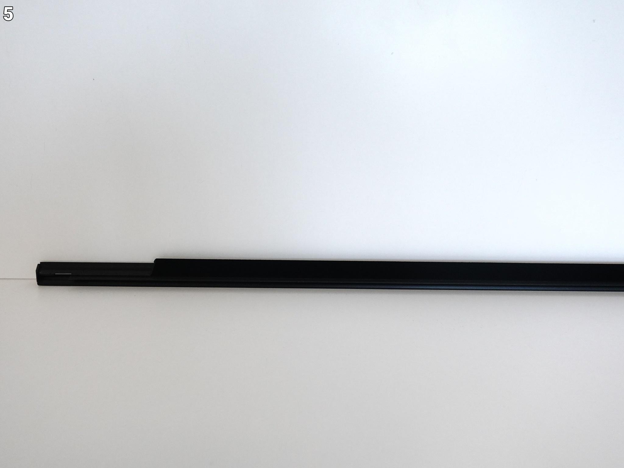 BMW 2 F45 F46 14-22 LCI LIFT LISTWA ZGARNIAJĄCA DRZWI LEWA PRZÓD BMW 2 F45 F46 14-22 LCI LIFT LISTWA ZGARNIAJĄCA DRZWI LEWA PRZÓD - obrazek 6