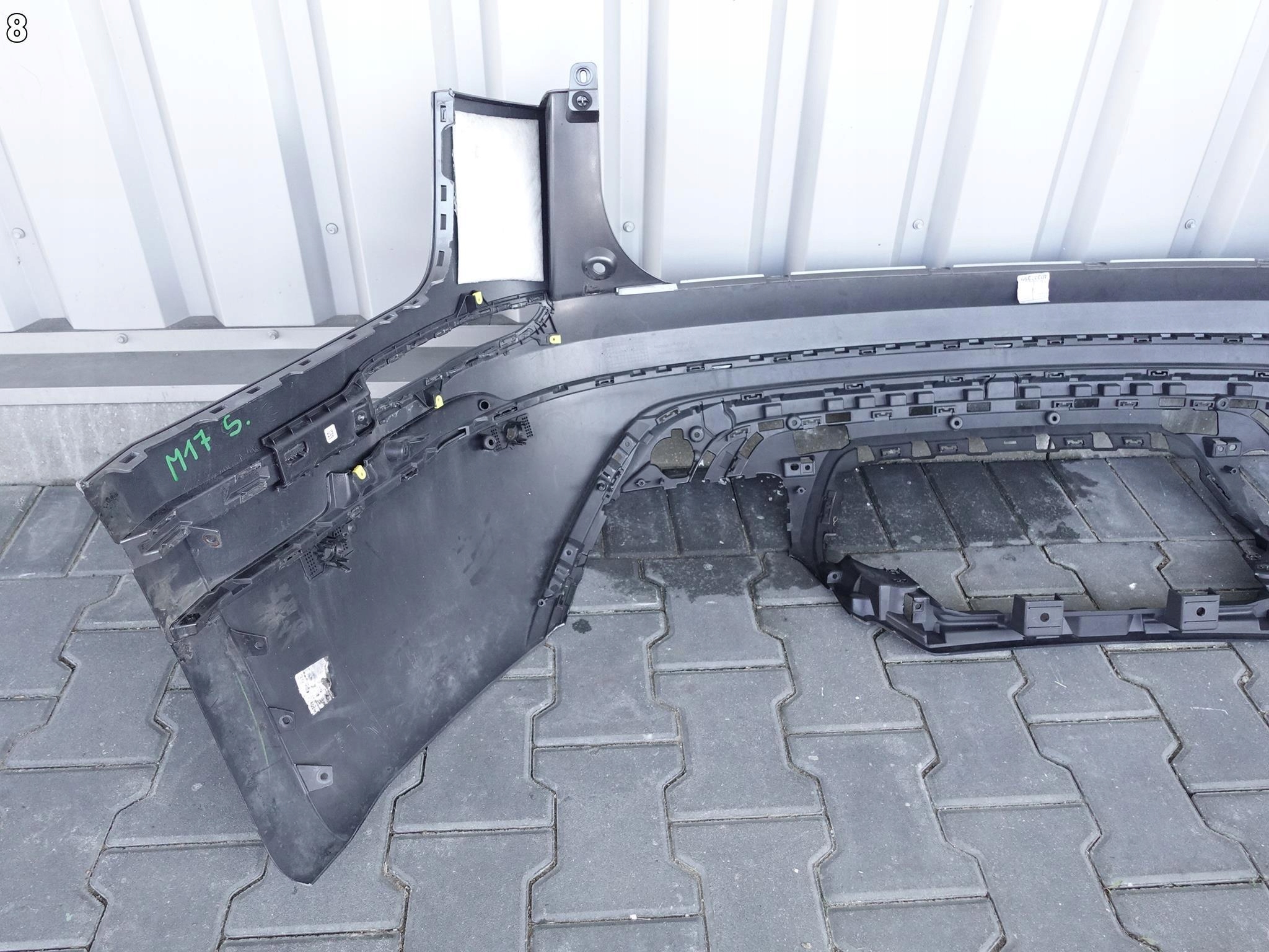 RANGE ROVER VELAR L560 R-DYNAMIC 17- ZDERZAK TYŁ *PDC* RANGE ROVER VELAR L560 R-DYNAMIC 17- ZDERZAK TYŁ *PDC* - obrazek 9