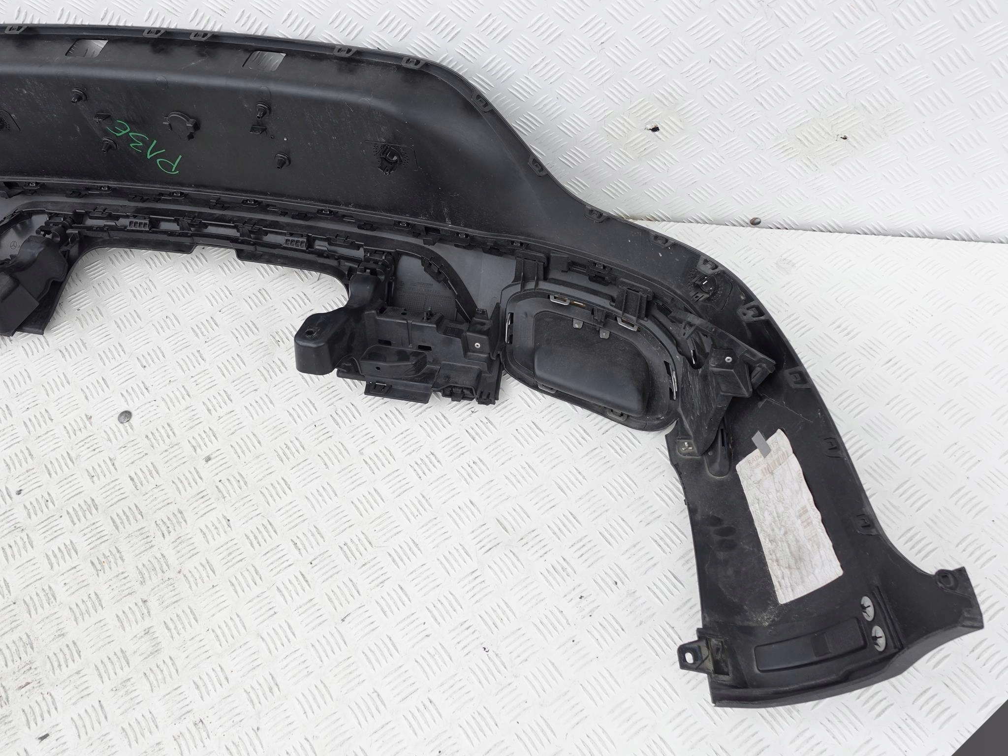 MERCEDES GLC C253 AMG LIFT 19- ZDERZAK SPOILER TYŁ MERCEDES GLC C253 AMG LIFT 19- ZDERZAK SPOILER TYŁ - obrazek 9