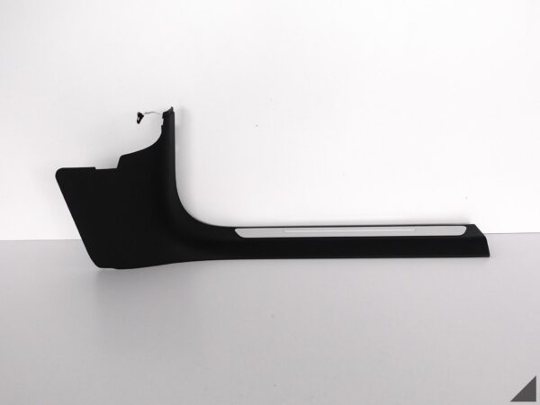 AUDI A8 4H0 4H1 D4 LIFT 09-17 POSZYCIE PRAWEGO SŁUPKA A PROGU LED LONG 6PS AUDI A8 4H0 4H1 D4 LIFT 09-17 POSZYCIE PRAWEGO SŁUPKA A PROGU LED LONG 6PS
