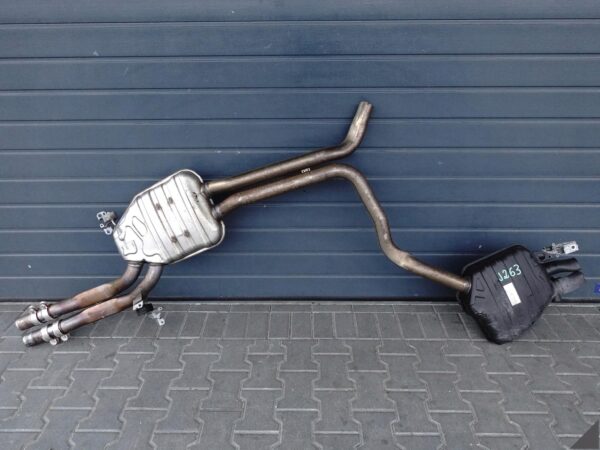 AUDI RS7 4G8 C7 LIFT 15-18 RURA WYDECH TŁUMIK PRAWY TYŁ 4.0 TFSI 340 KM AUDI RS7 4G8 C7 LIFT 15-18 RURA WYDECH TŁUMIK PRAWY TYŁ 4.0 TFSI 340 KM