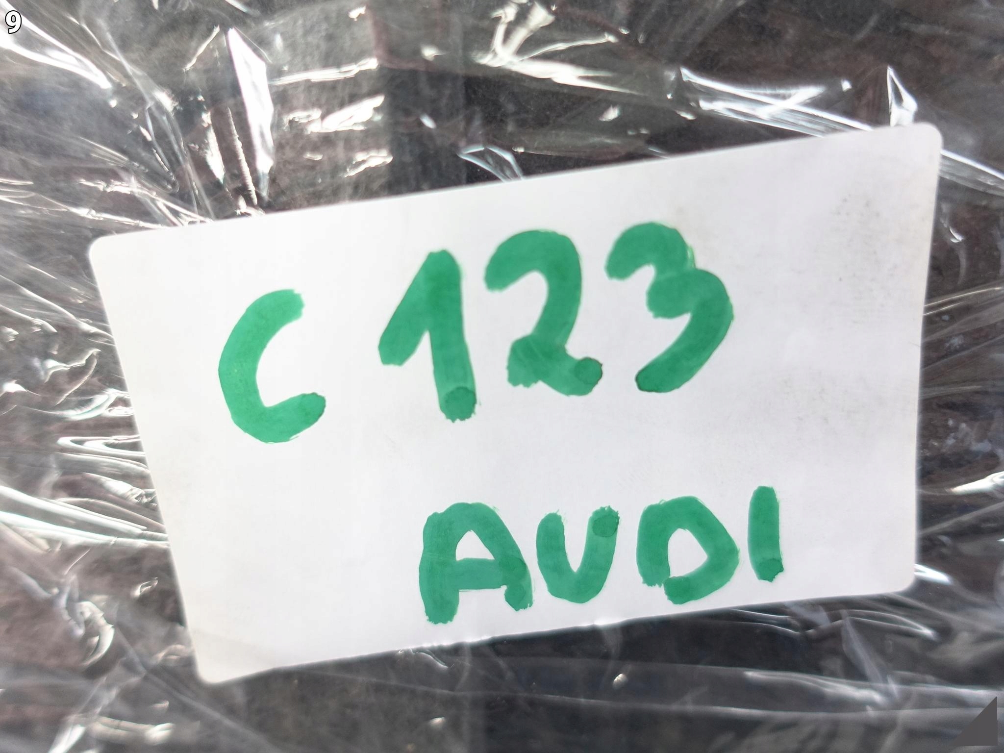 AUDI A6 4G0 C7 LIFT 14-18 NADKOLE POSZYCIE WNĘKI KOŁA PRAWE TYŁ AUDI A6 4G0 C7 LIFT 14-18 NADKOLE POSZYCIE WNĘKI KOŁA PRAWE TYŁ - obrazek 10