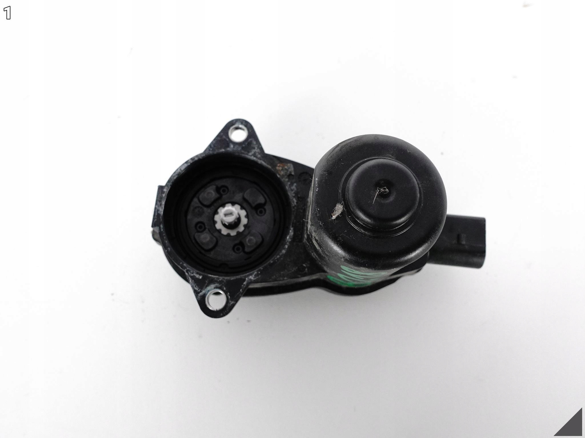 AUDI A7 4G8 A6 4G0 C7 LIFT 14-18 SILNIK ZACISK HAMULCA RĘCZNEGO LEWY *44KM* AUDI A7 4G8 A6 4G0 C7 LIFT 14-18 SILNIK ZACISK HAMULCA RĘCZNEGO LEWY *44KM* - obrazek 2