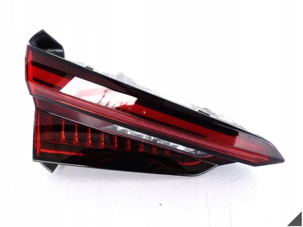 AUDI A5 S5 RS5 8W6 8W8 F5 B9 16- LAMPA LED W KLAPE BAGAŻNIKA LEWA MATRIX AUDI A5 S5 RS5 8W6 8W8 F5 B9 16- LAMPA LED W KLAPE BAGAŻNIKA LEWA MATRIX