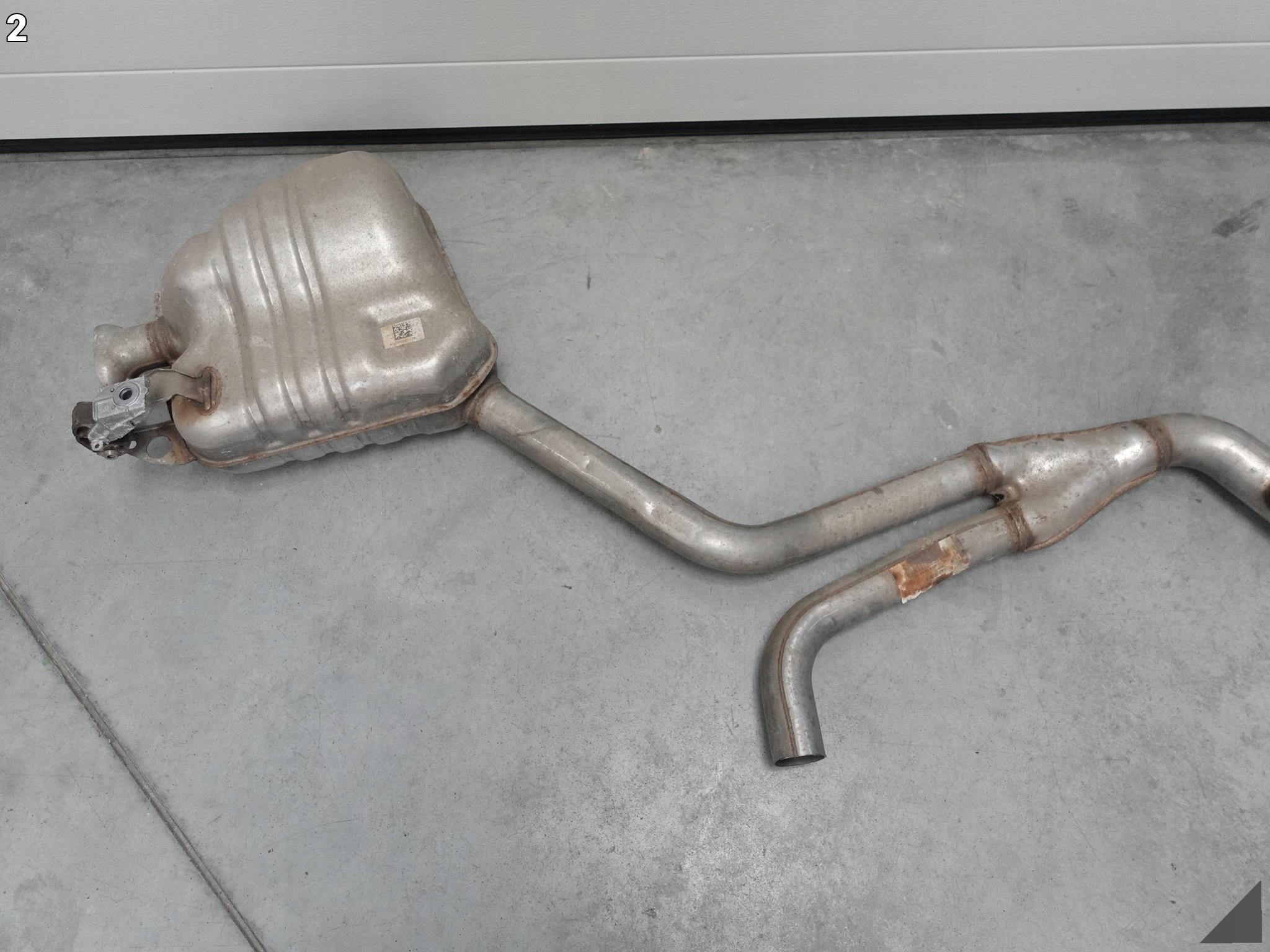 AUDI A7 4G8 A6 4G0 C7 LIFT 10-18 TŁUMIK WYDECH LEWY TYŁ 3.0TDI AUDI A7 4G8 A6 4G0 C7 LIFT 10-18 TŁUMIK WYDECH LEWY TYŁ 3.0TDI - obrazek 3