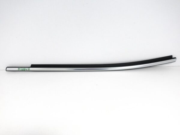 TOYOTA YARIS IV 4 19- LISTWA ZGARNIAJĄCA SZYBY LEWA TYŁ CHROM TOYOTA YARIS IV 4 19- LISTWA ZGARNIAJĄCA SZYBY LEWA TYŁ CHROM