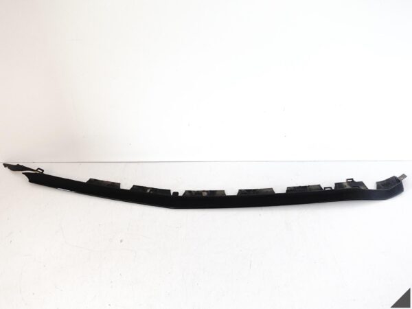 MERCEDES A-KLASA W177 A35 35 AMG 18-22 LISTWA SPOILER PRZÓD ŚRODKOWA