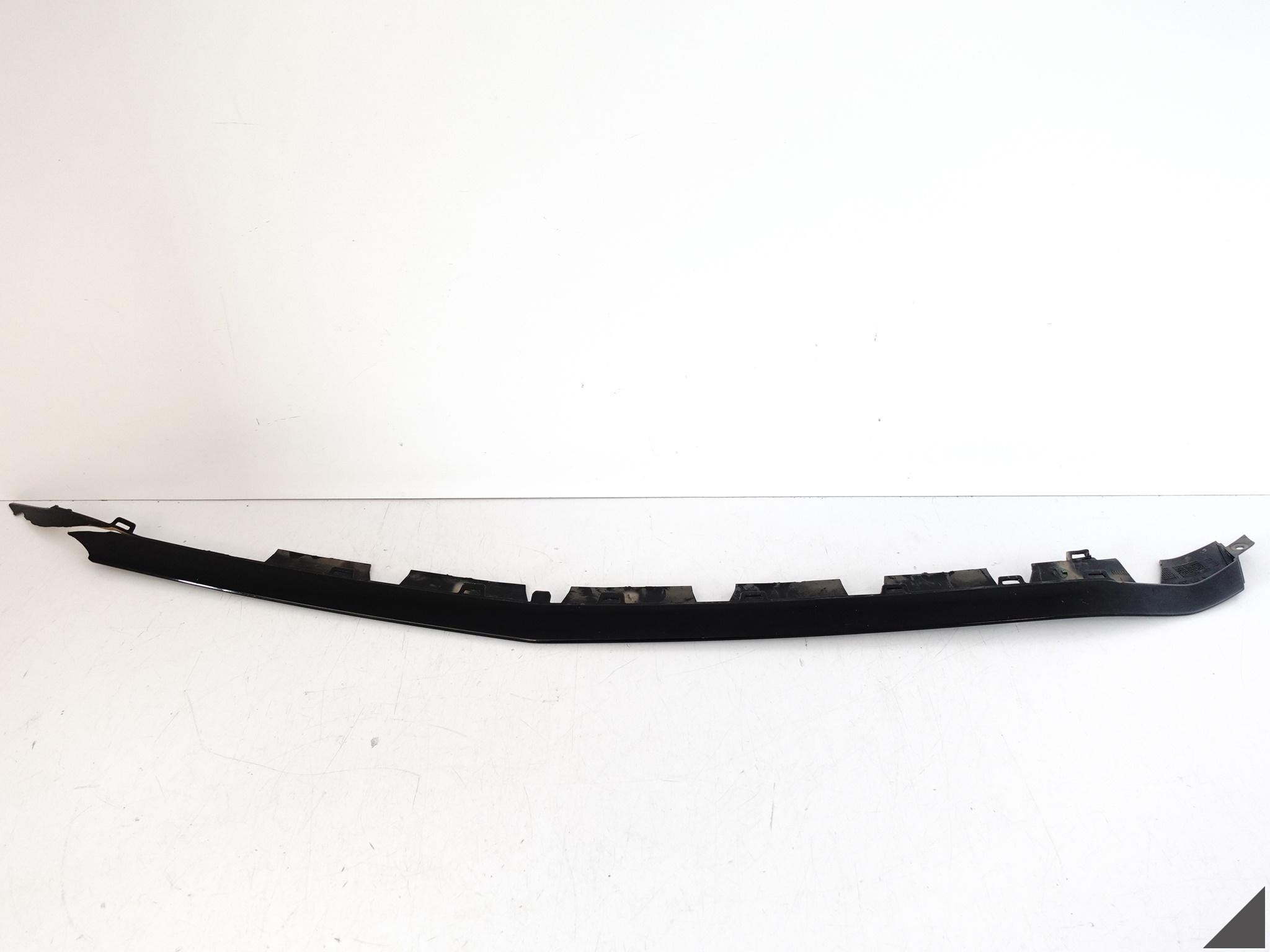 MERCEDES A-KLASA W177 A35 35 AMG 18-22 LISTWA SPOILER PRZÓD ŚRODKOWA MERCEDES A-KLASA W177 A35 35 AMG 18-22 LISTWA SPOILER PRZÓD ŚRODKOWA