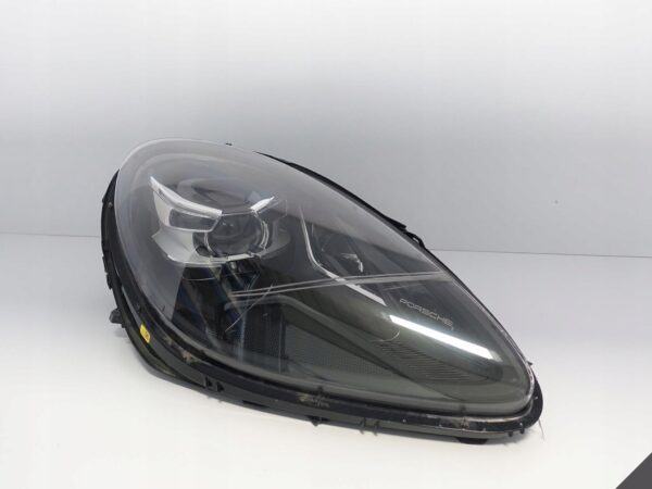 PORSCHE MACAN 95B LIFT 18- LAMPA PDLS FULL LED EU PORSCHE MACAN 95B LIFT 18- LAMPA PDLS FULL LED EU