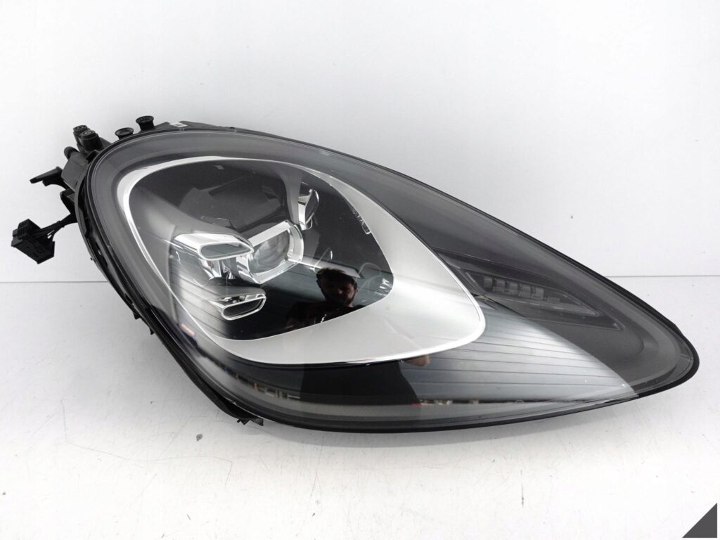 PORSCHE CAYENNE III E3 9Y0 18- LAMPA PDLS FULL LED PRAWA PRZÓD EUROPA PORSCHE CAYENNE III E3 9Y0 18- LAMPA PDLS FULL LED PRAWA PRZÓD EUROPA